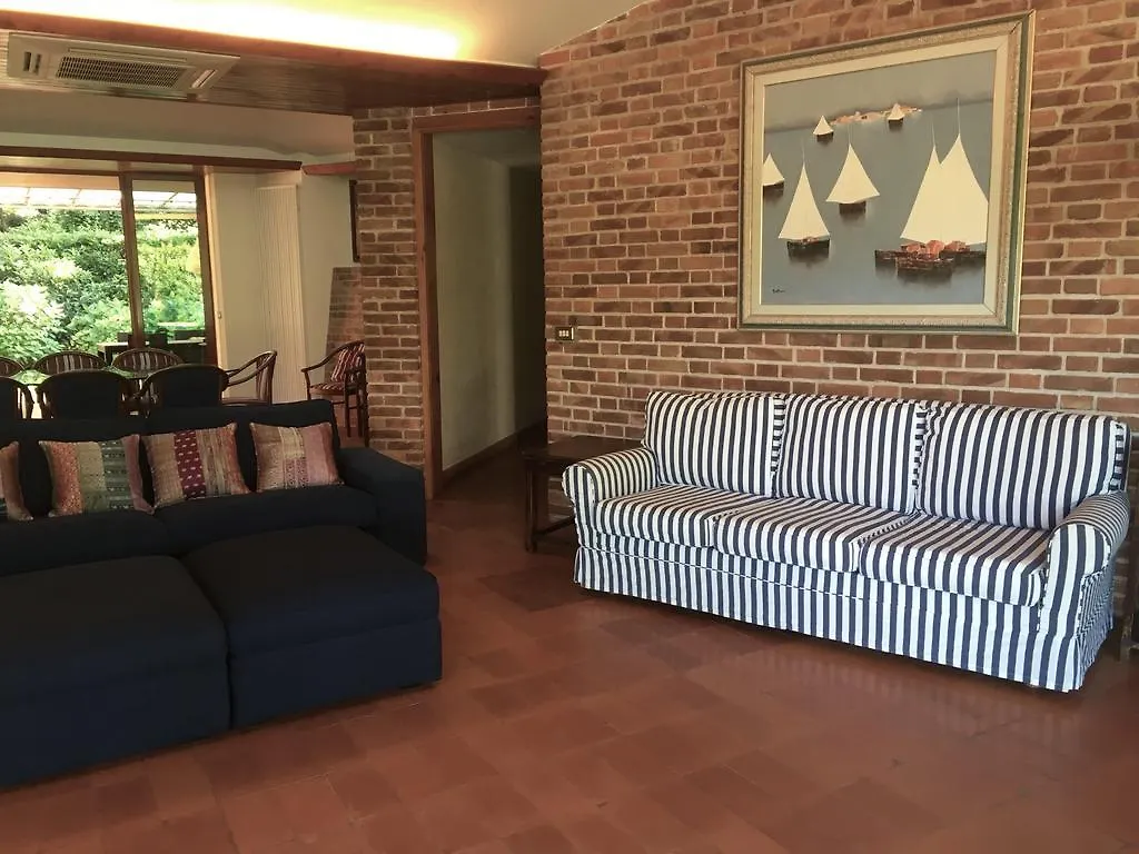 Villa Sibel Con Piscina In Versilia Massa  0*, Massa (Tuscany) Italien