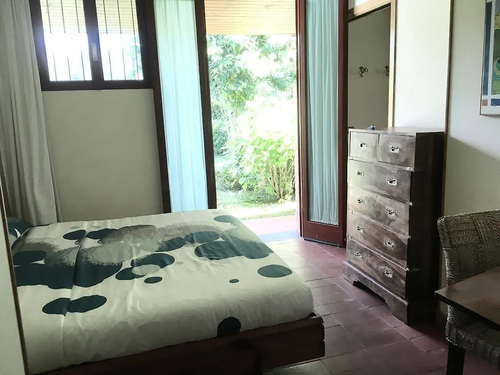 Villa Sibel Con Piscina In Versilia Massa  Italien