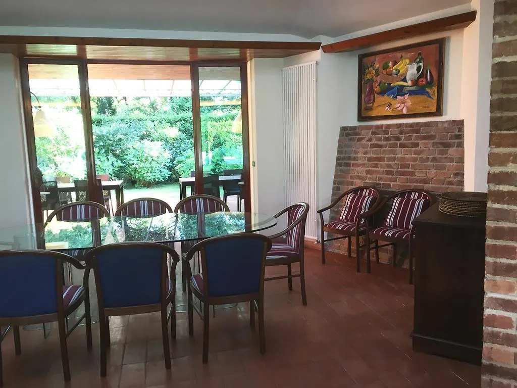 Villa Sibel Con Piscina In Versilia Massa  0*, Massa (Tuscany)