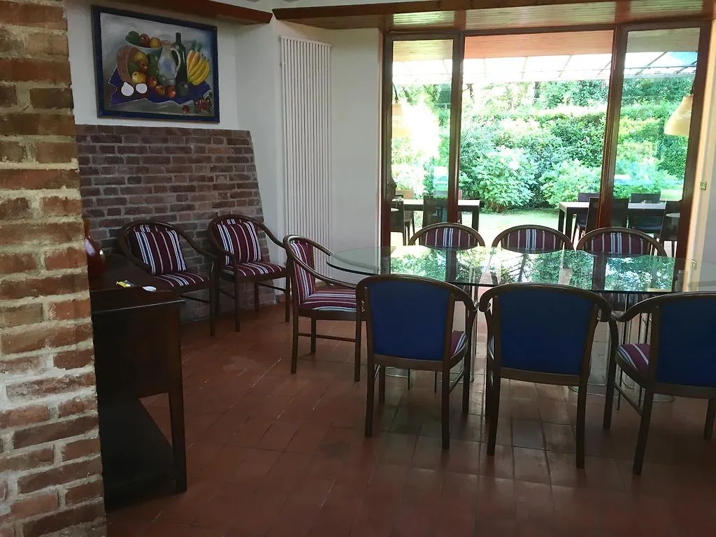 Villa Sibel Con Piscina In Versilia Massa