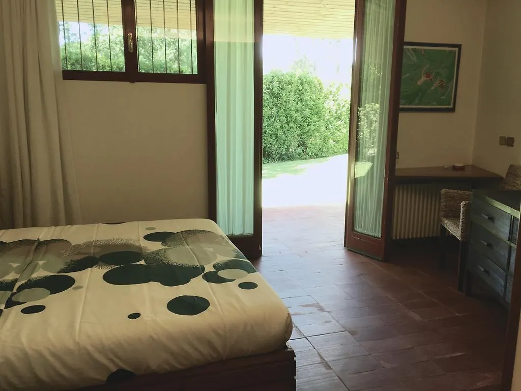 Villa Sibel Con Piscina In Versilia Massa  0*, Massa (Tuscany) Italy